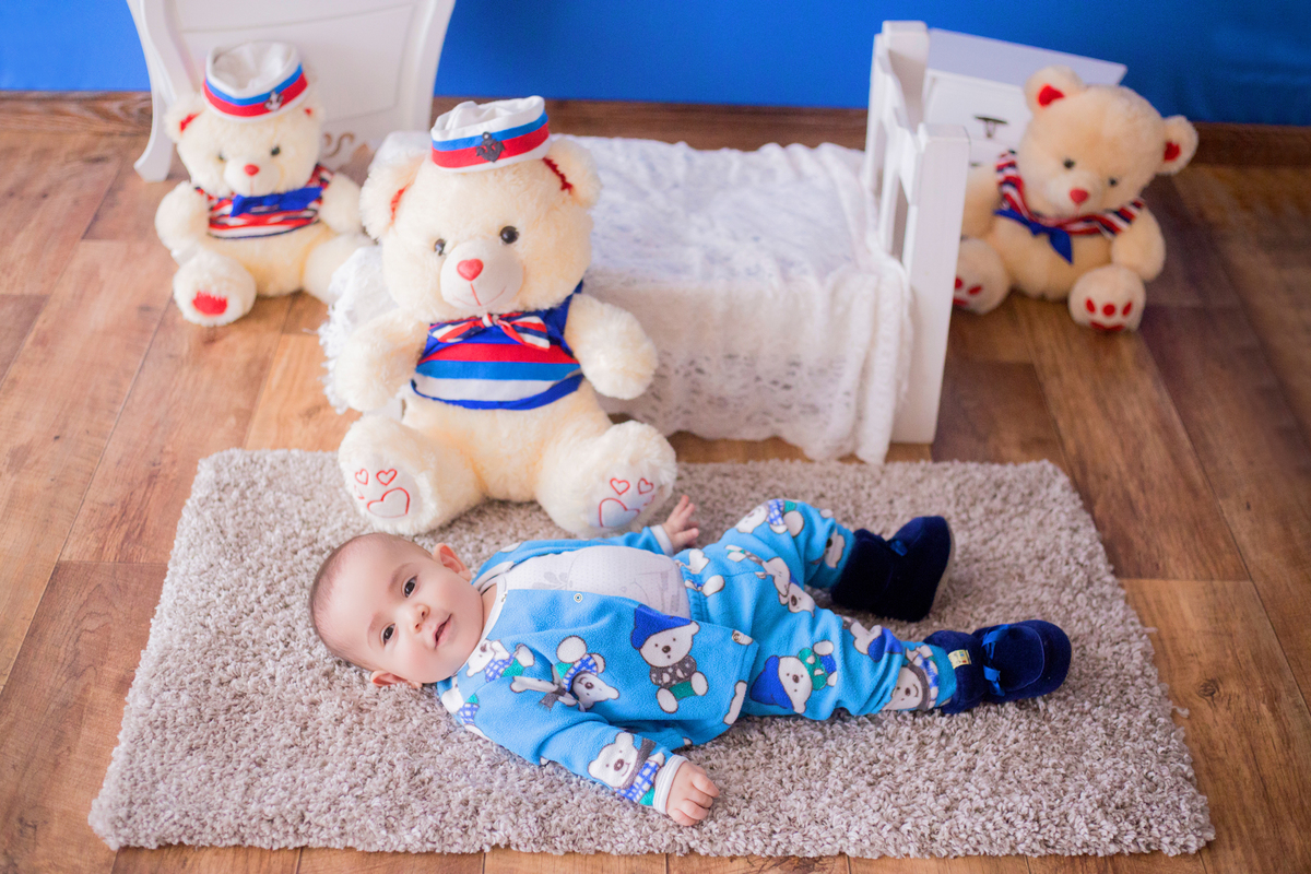 acompanhamento mensal de bebe caxias do sul figurino cenario tematico  personagem foto infantil serra gaucha fotografia familia mundo azul rosa ensaio fotografico crianca newborn baby menino menina smash the cake esmague o bolo