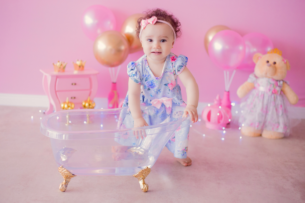 acompanhamento mensal de bebe caxias do sul figurino cenario tematico  personagem foto infantil serra gaucha fotografia familia mundo azul rosa ensaio fotografico crianca newborn baby menino menina smash the cake esmague o bolo