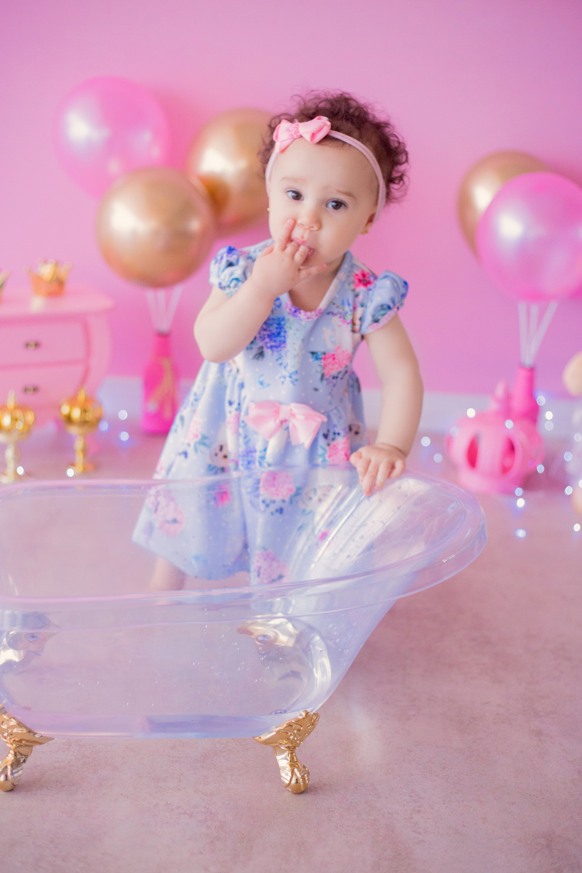 acompanhamento mensal de bebe caxias do sul figurino cenario tematico  personagem foto infantil serra gaucha fotografia familia mundo azul rosa ensaio fotografico crianca newborn baby menino menina smash the cake esmague o bolo