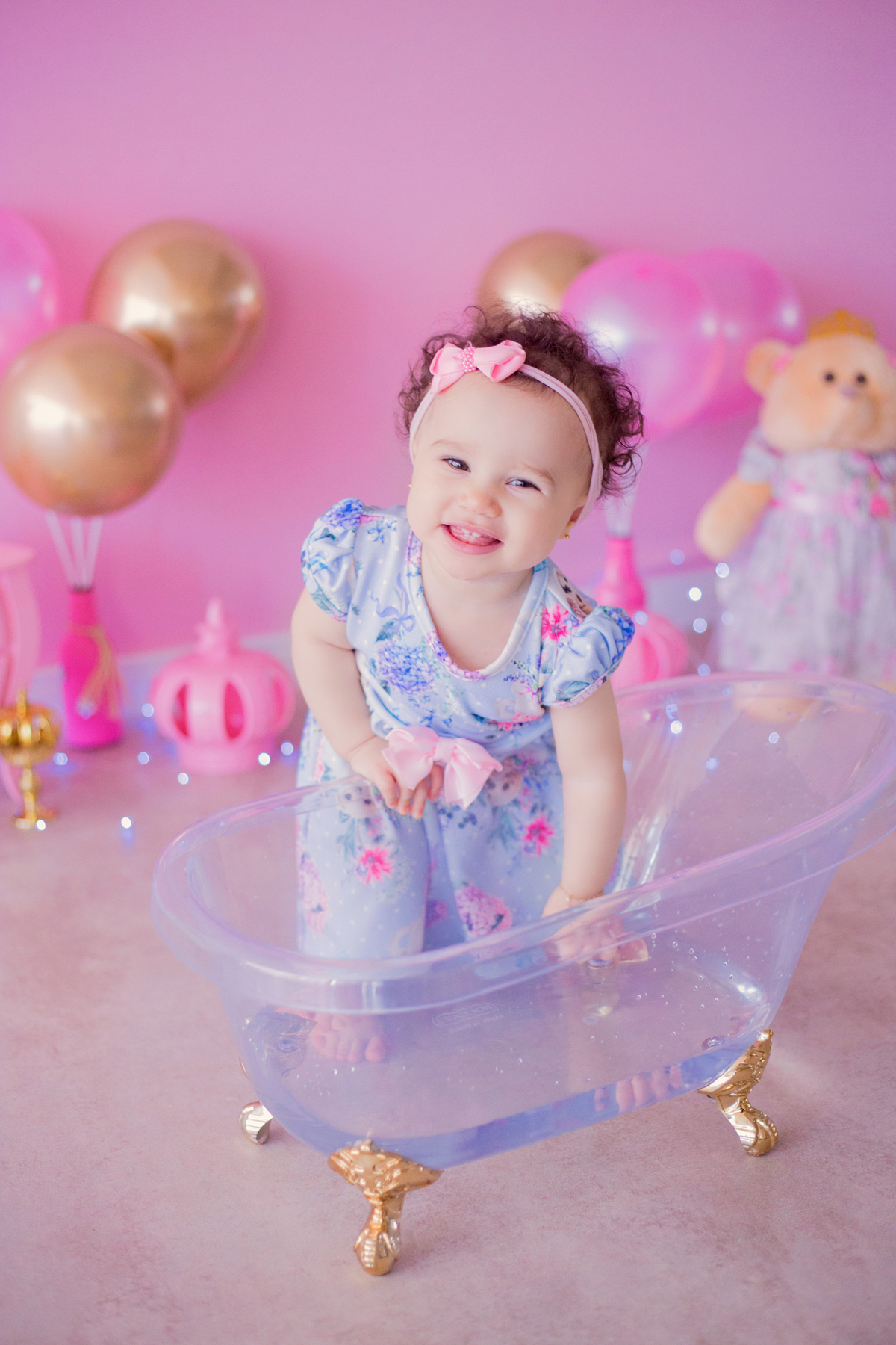 acompanhamento mensal de bebe caxias do sul figurino cenario tematico  personagem foto infantil serra gaucha fotografia familia mundo azul rosa ensaio fotografico crianca newborn baby menino menina smash the cake esmague o bolo