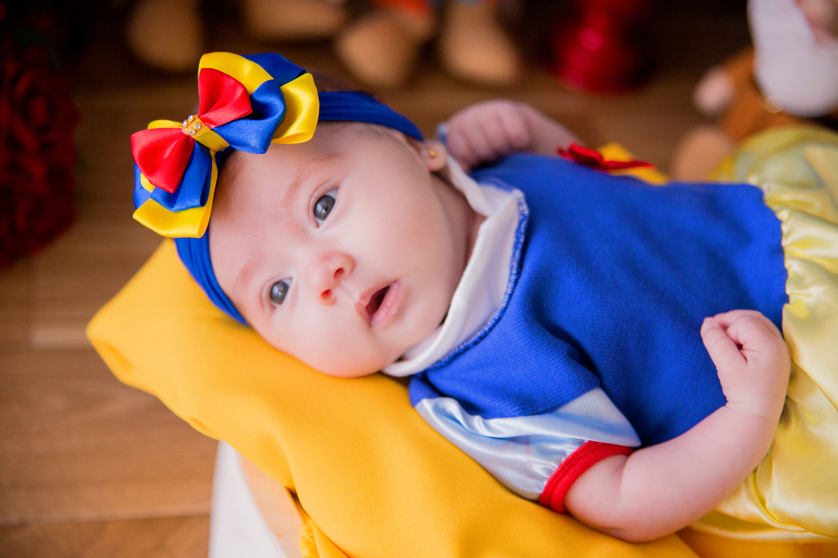 acompanhamento mensal de bebe caxias do sul figurino cenario tematico  personagem foto infantil serra gaucha fotografia familia mundo azul rosa ensaio fotografico crianca newborn baby menino menina smash the cake esmague o bolo