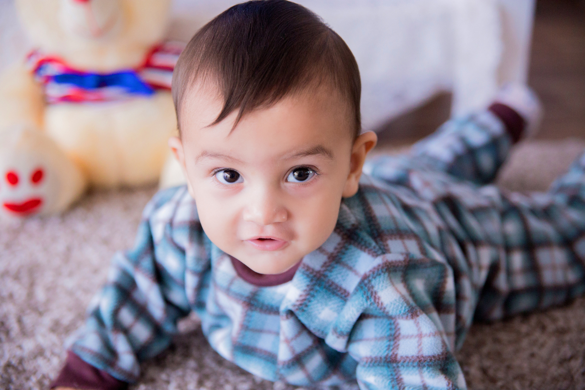 acompanhamento mensal de bebe caxias do sul figurino cenario tematico  personagem foto infantil serra gaucha fotografia familia mundo azul rosa ensaio fotografico crianca newborn baby menino menina smash the cake esmague o bolo