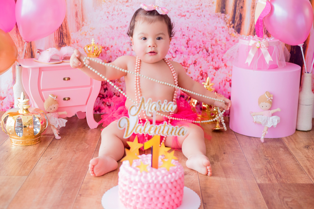 acompanhamento mensal de bebe caxias do sul figurino cenario tematico  personagem foto infantil serra gaucha fotografia familia mundo azul rosa ensaio fotografico crianca newborn baby menino menina smash the cake esmague o bolo