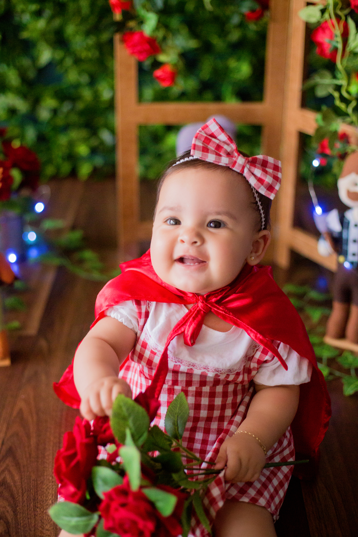 fotografia familia mundo azul rosa ensaio fotografico crianca newborn baby menino menina smash the cake esmague o bolo frio chapéuzinho vermelho