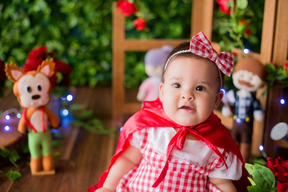 fotografia familia mundo azul rosa ensaio fotografico crianca newborn baby menino menina smash the cake esmague o bolo frio chapéuzinho vermelho