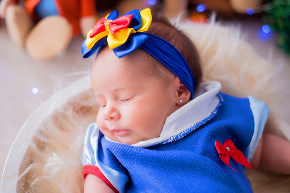 fotografia familia mundo azul rosa ensaio fotografico crianca newborn baby menino menina smash the cake esmague o bolo branca de neve snow white