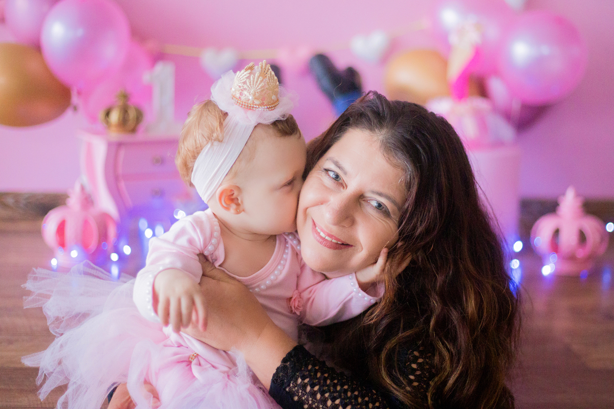 acompanhamento mensal de bebe caxias do sul figurino cenario tematico  personagem foto infantil serra gaucha fotografia familia mundo azul rosa ensaio fotografico crianca newborn baby menino menina smash the cake esmague o bolo bailarina splash