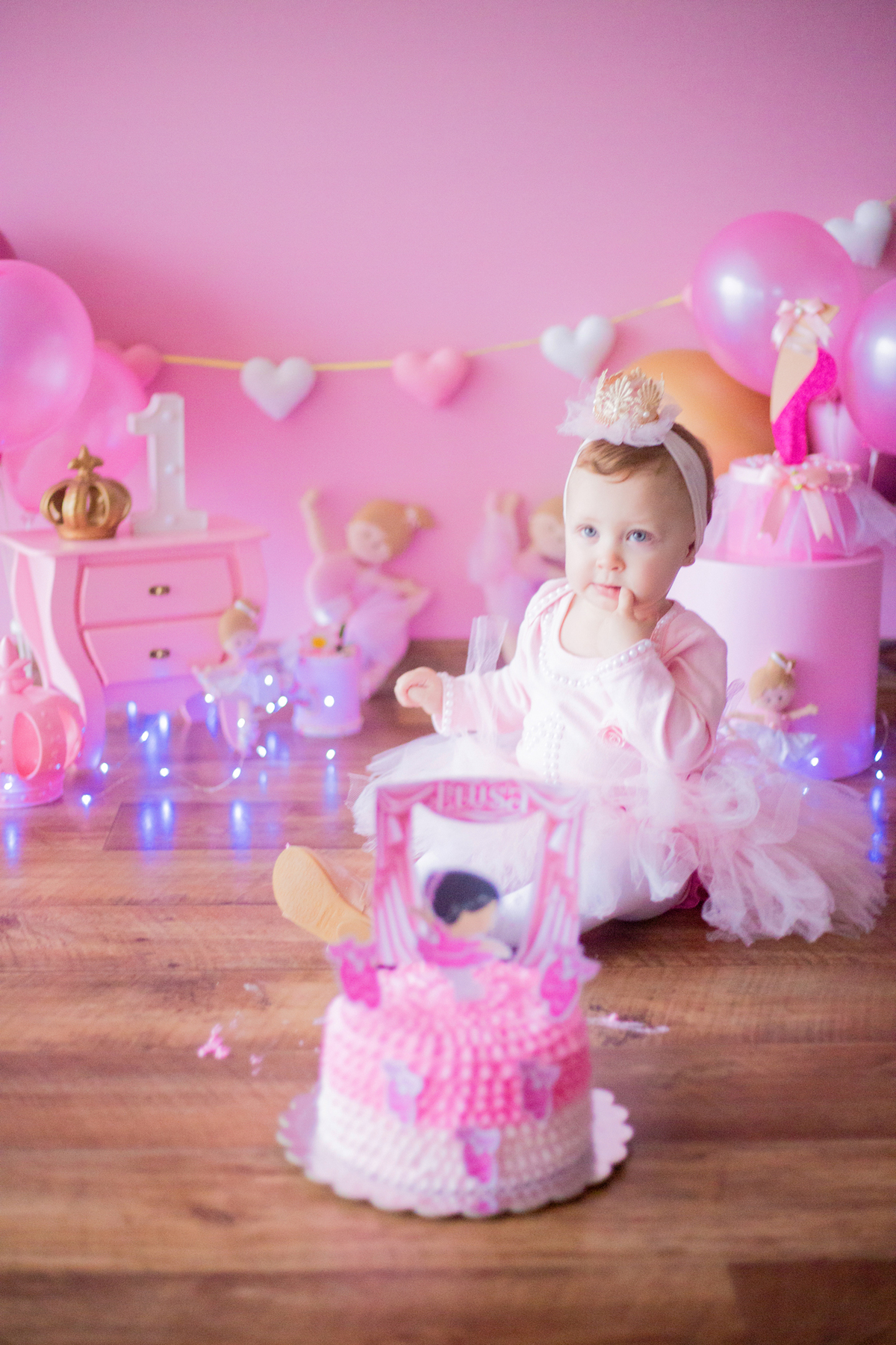 acompanhamento mensal de bebe caxias do sul figurino cenario tematico  personagem foto infantil serra gaucha fotografia familia mundo azul rosa ensaio fotografico crianca newborn baby menino menina smash the cake esmague o bolo bailarina splash