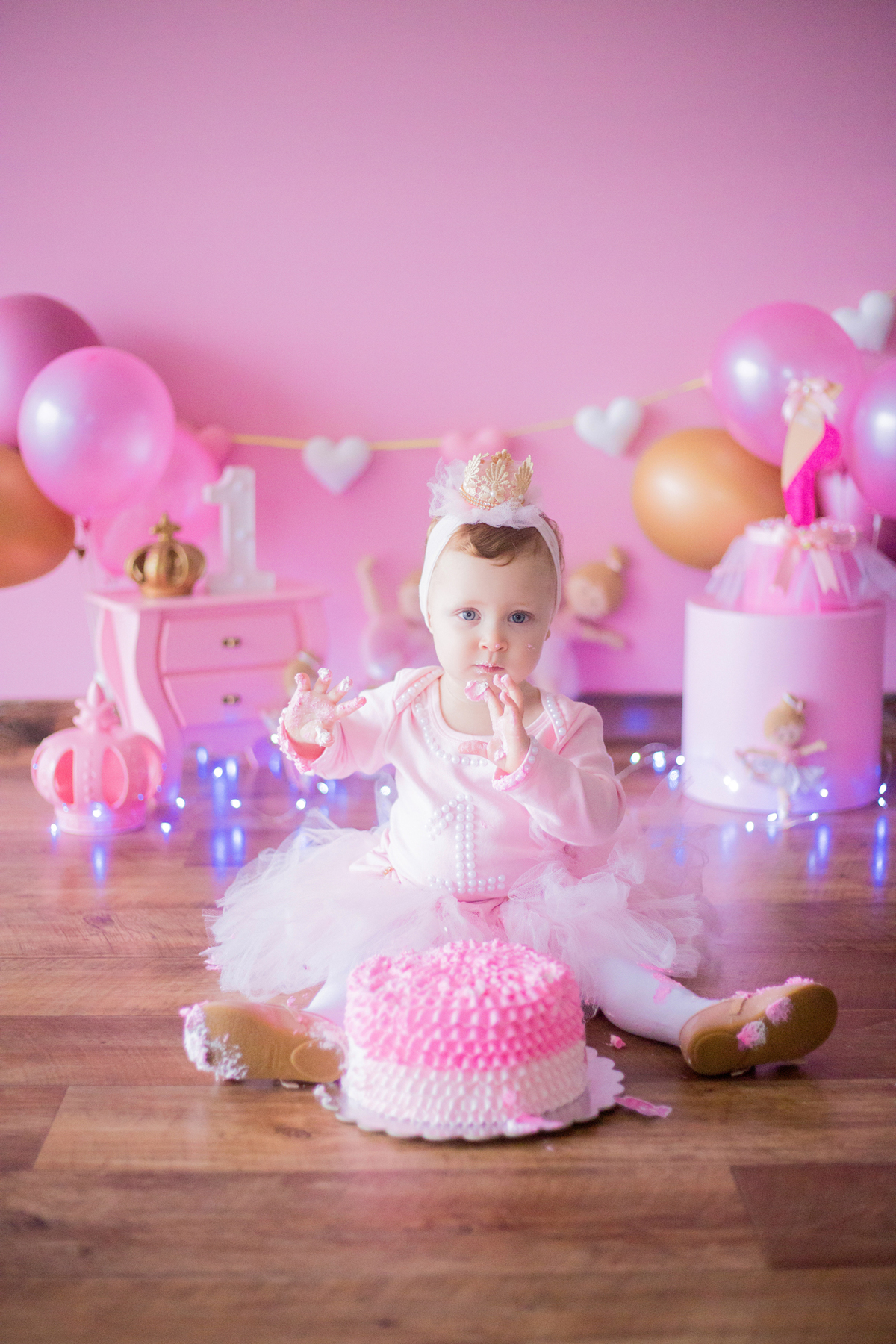 acompanhamento mensal de bebe caxias do sul figurino cenario tematico  personagem foto infantil serra gaucha fotografia familia mundo azul rosa ensaio fotografico crianca newborn baby menino menina smash the cake esmague o bolo bailarina splash