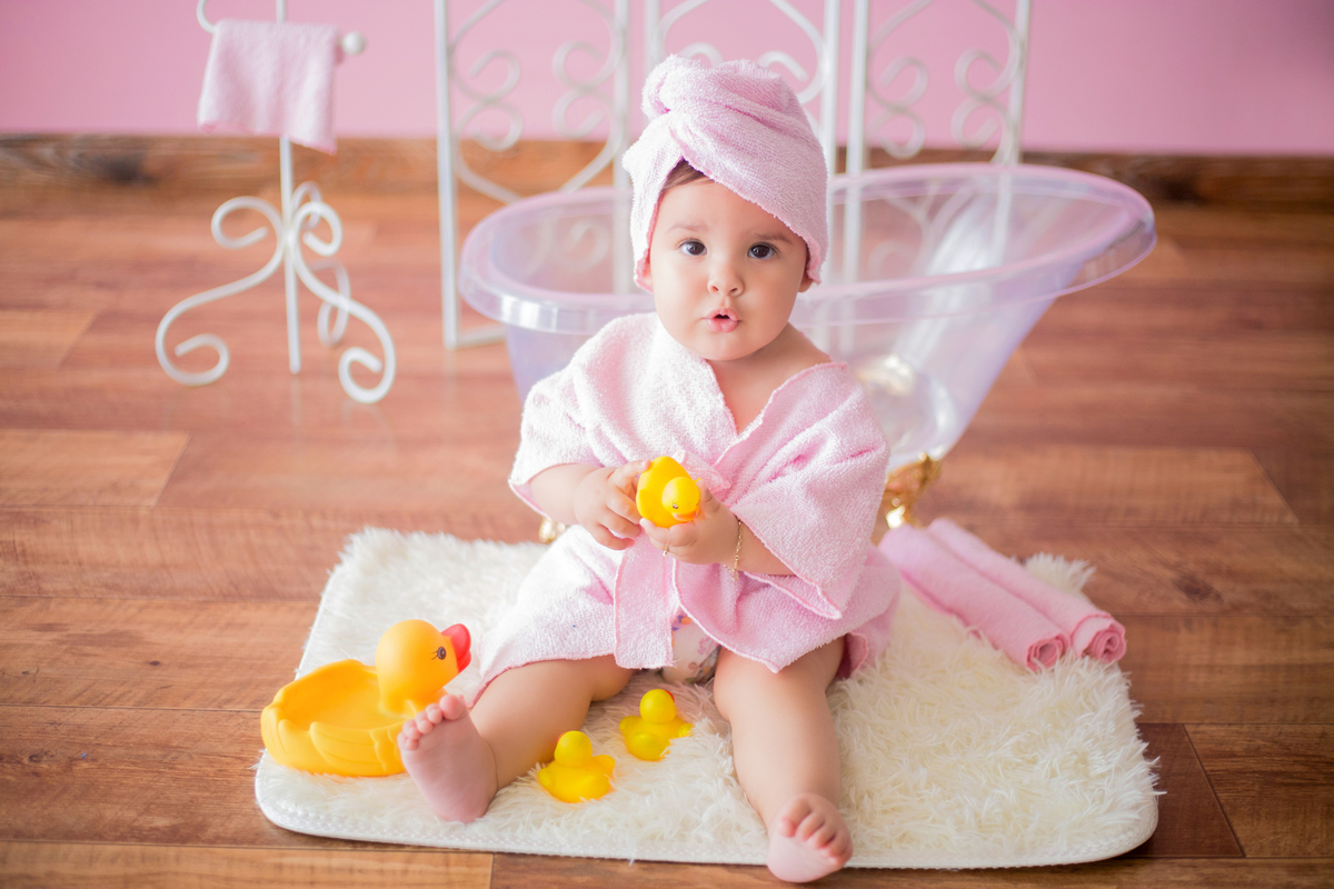 acompanhamento mensal de bebe caxias do sul figurino cenario tematico  personagem foto infantil serra gaucha fotografia familia mundo azul rosa ensaio fotografico crianca newborn baby menino menina smash the cake esmague o bolo galinha pintadinha