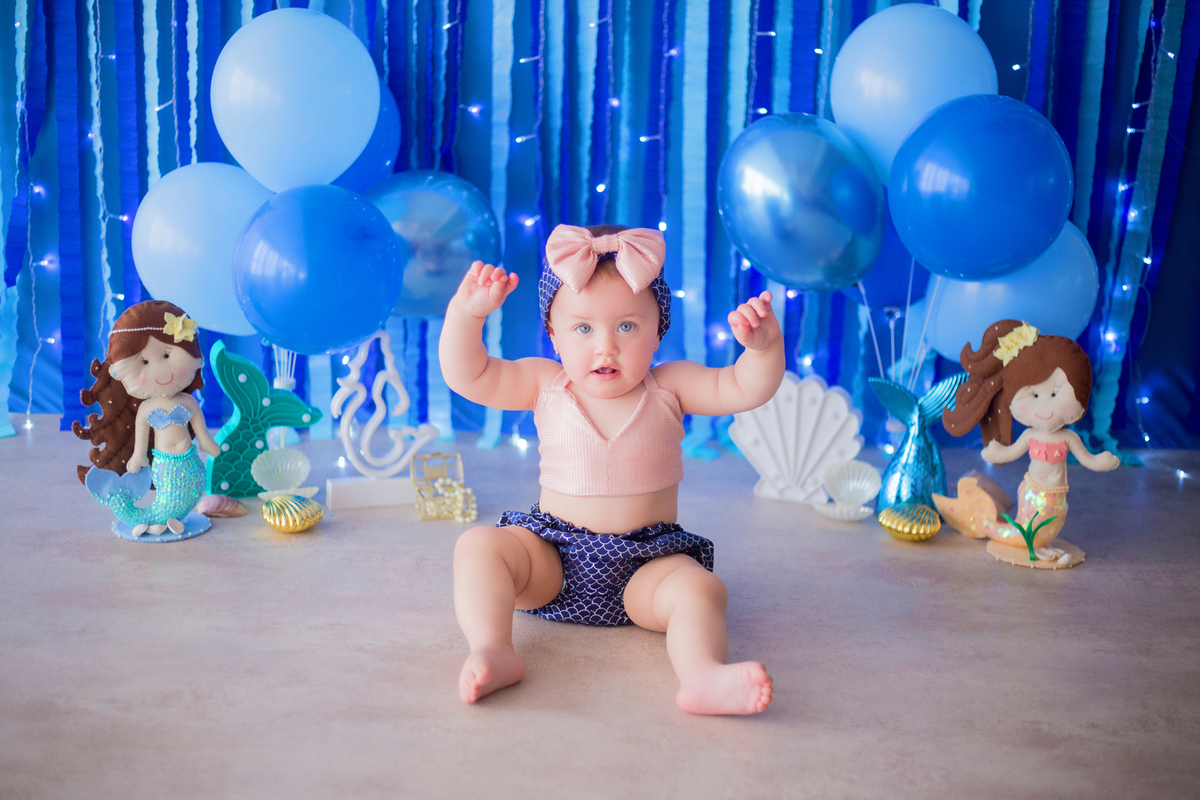 acompanhamento mensal de bebe caxias do sul figurino cenario tematico  personagem foto infantil serra gaucha fotografia familia mundo azul rosa ensaio fotografico crianca newborn baby menino menina smash the cake esmague o bolo banheira sereia