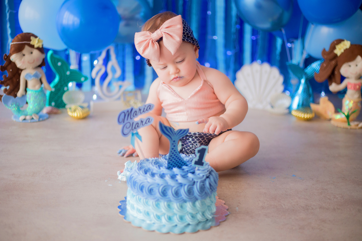 acompanhamento mensal de bebe caxias do sul figurino cenario tematico  personagem foto infantil serra gaucha fotografia familia mundo azul rosa ensaio fotografico crianca newborn baby menino menina smash the cake esmague o bolo banheira sereia