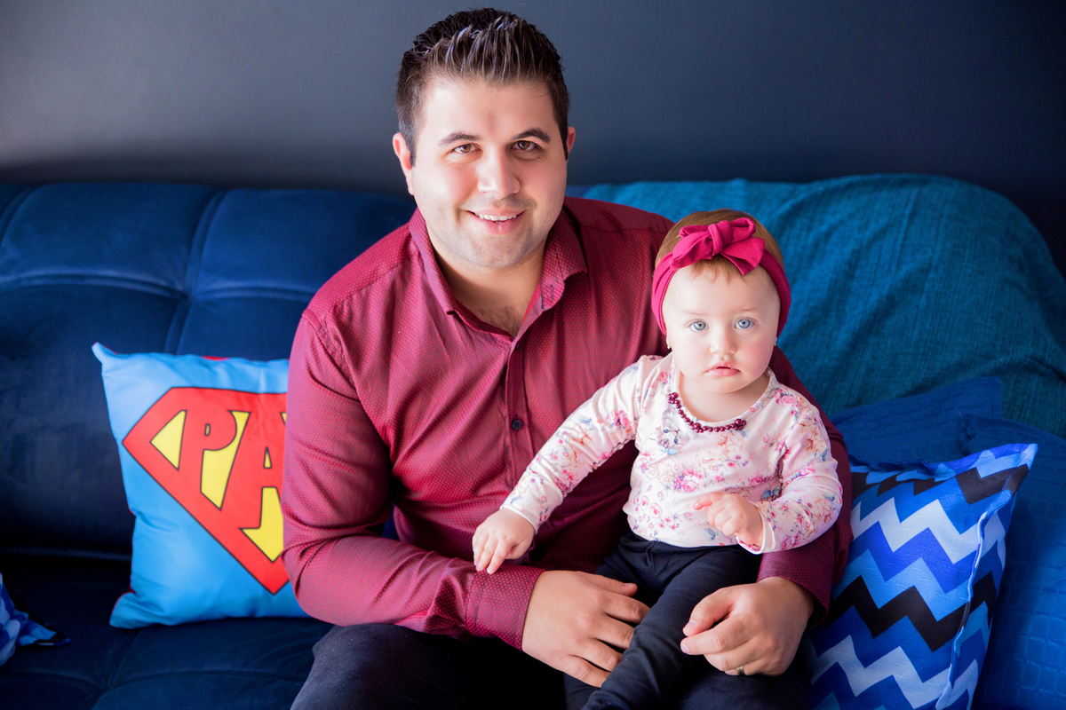 acompanhamento mensal de bebe caxias do sul figurino cenario tematico  personagem foto infantil serra gaucha fotografia familia mundo azul rosa ensaio fotografico crianca newborn baby menino menina smash the cake esmague o bolo banheira dia dos pais