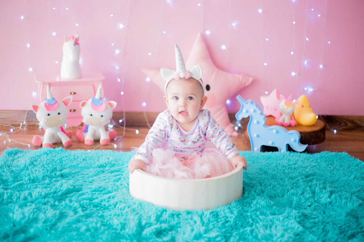 acompanhamento mensal de bebe caxias do sul figurino cenario tematico  personagem foto infantil serra gaucha fotografia familia mundo azul rosa ensaio fotografico crianca newborn baby menino menina smash the cake esmague o bolo banheira unicornio