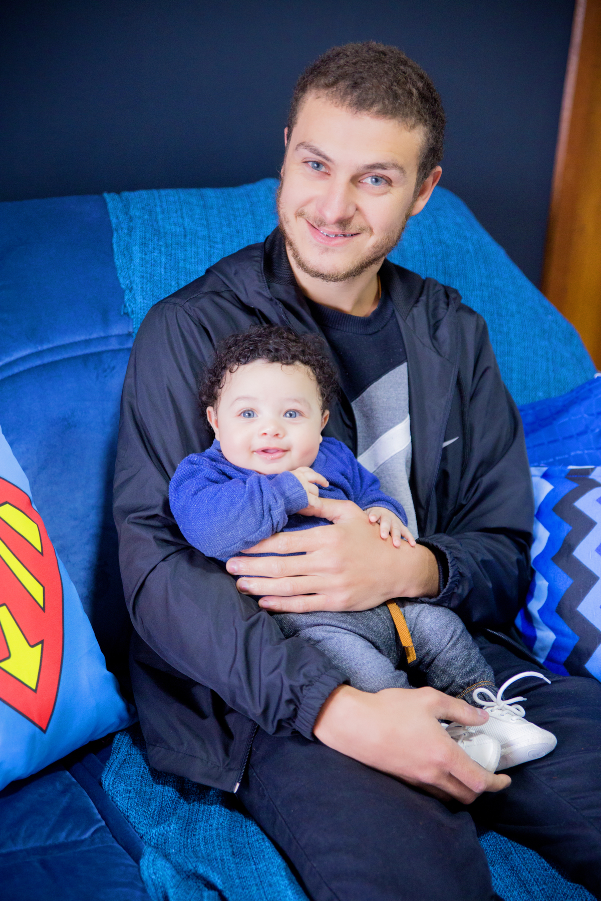 acompanhamento mensal de bebe caxias do sul figurino cenario tematico  personagem foto infantil serra gaucha fotografia familia mundo azul rosa ensaio fotografico crianca newborn baby menino menina smash the cake esmague o bolo banheira dia dos pais