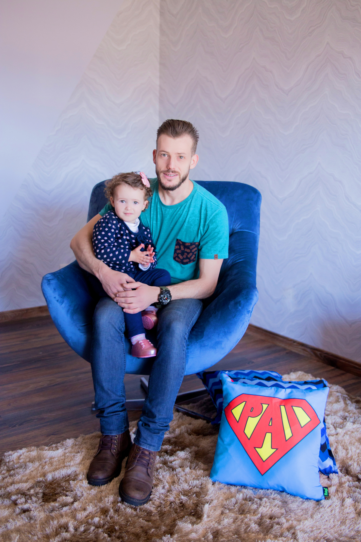 acompanhamento mensal de bebe caxias do sul figurino cenario tematico  personagem foto infantil serra gaucha fotografia familia mundo azul rosa ensaio fotografico crianca newborn baby menino menina smash the cake esmague o bolo banheira dia dos pais