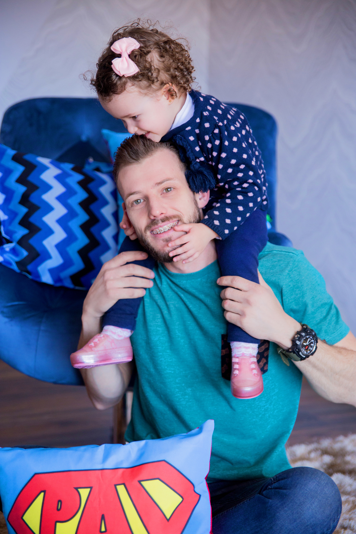 acompanhamento mensal de bebe caxias do sul figurino cenario tematico  personagem foto infantil serra gaucha fotografia familia mundo azul rosa ensaio fotografico crianca newborn baby menino menina smash the cake esmague o bolo banheira dia dos pais