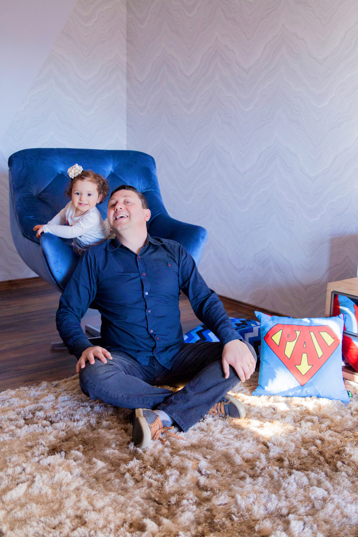 acompanhamento mensal de bebe caxias do sul figurino cenario tematico  personagem foto infantil serra gaucha fotografia familia mundo azul rosa ensaio fotografico crianca newborn baby menino menina smash the cake esmague o bolo banheira dia dos pais