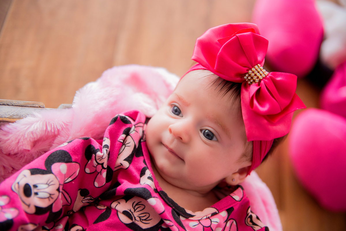 acompanhamento mensal de bebe caxias do sul figurino cenario tematico  personagem foto infantil serra gaucha fotografia familia mundo azul rosa ensaio fotografico crianca newborn baby menino menina smash the cake esmague o bolo banheira minnie rosa