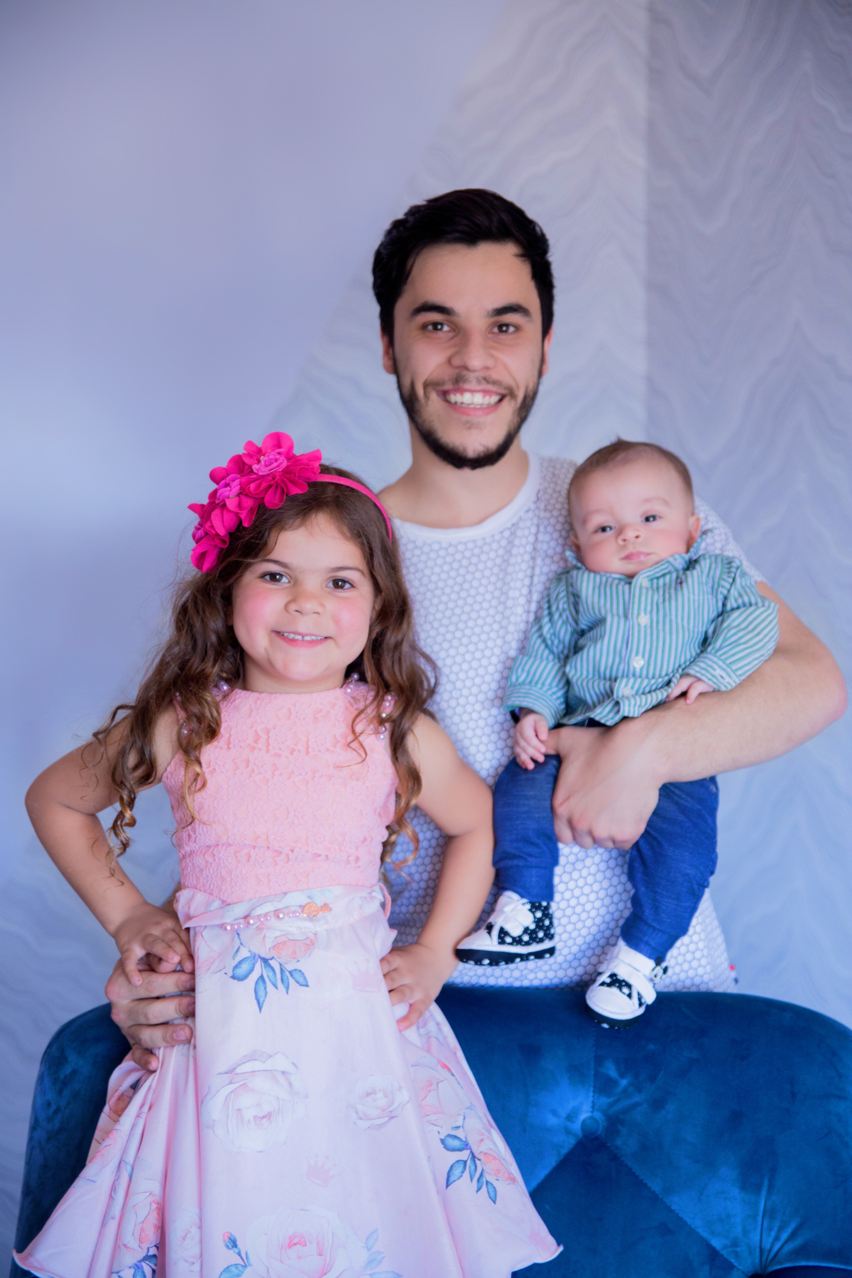 acompanhamento mensal de bebe caxias do sul figurino cenario tematico  personagem foto infantil serra gaucha fotografia familia mundo azul rosa ensaio fotografico crianca newborn baby menino menina smash the cake esmague o bolo banheira