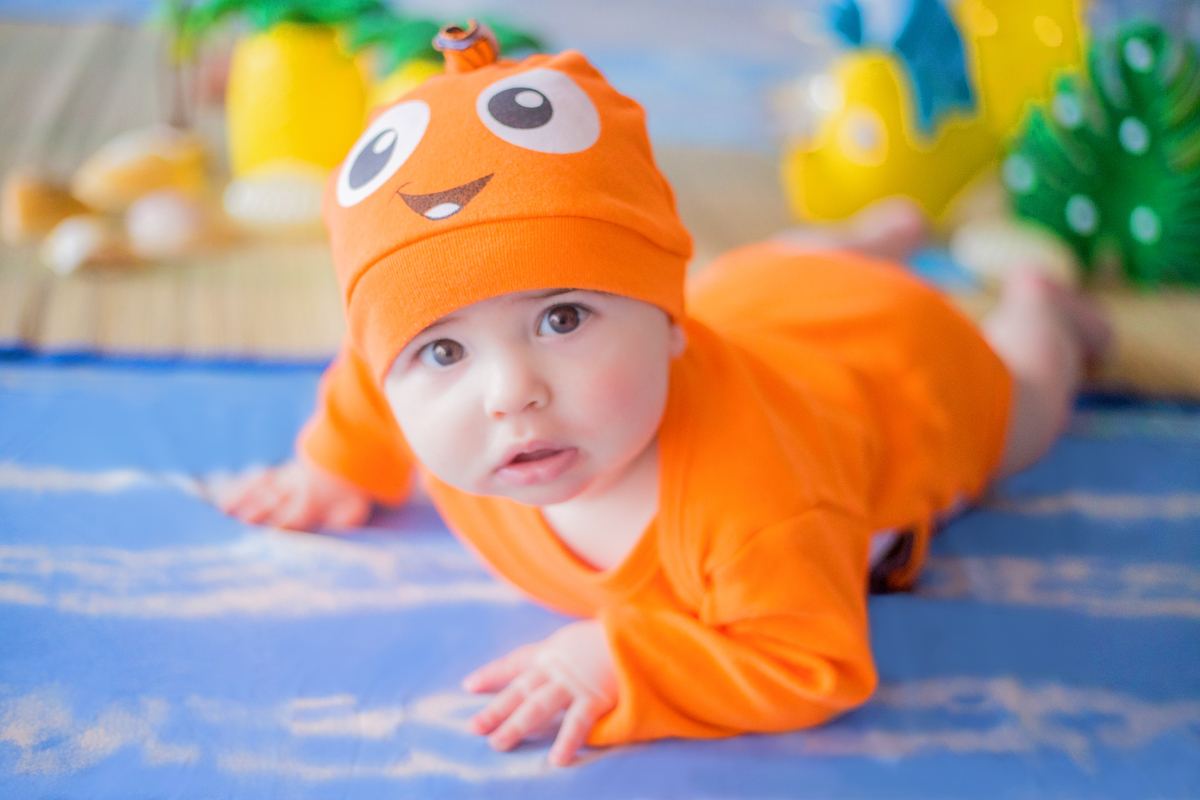 acompanhamento mensal de bebe caxias do sul figurino cenario tematico  personagem foto infantil serra gaucha fotografia familia mundo azul rosa ensaio fotografico crianca newborn baby menino menina smash the cake esmague o bolo banheira procurando nemo