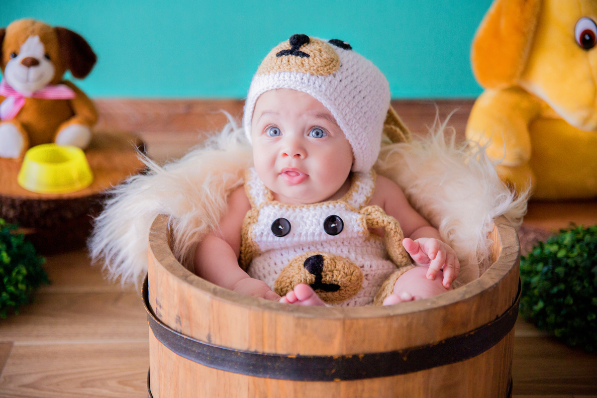 acompanhamento mensal de bebe caxias do sul figurino cenario tematico  personagem foto infantil serra gaucha fotografia familia mundo azul rosa ensaio fotografico crianca newborn baby menino menina smash the cake esmague o bolo banheira procurando cachorr