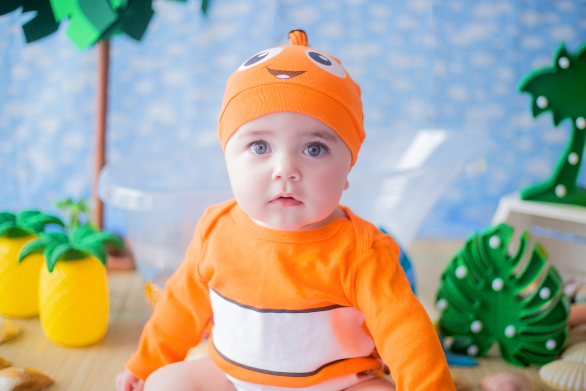 acompanhamento mensal de bebe caxias do sul figurino cenario tematico  personagem foto infantil serra gaucha fotografia familia mundo azul rosa ensaio fotografico crianca newborn baby menino menina smash the cake esmague o bolo banheira procurando nemo