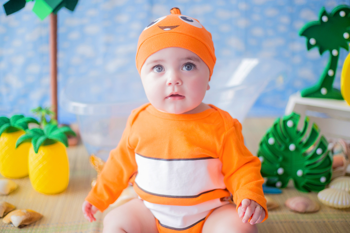 acompanhamento mensal de bebe caxias do sul figurino cenario tematico  personagem foto infantil serra gaucha fotografia familia mundo azul rosa ensaio fotografico crianca newborn baby menino menina smash the cake esmague o bolo banheira procurando nemo