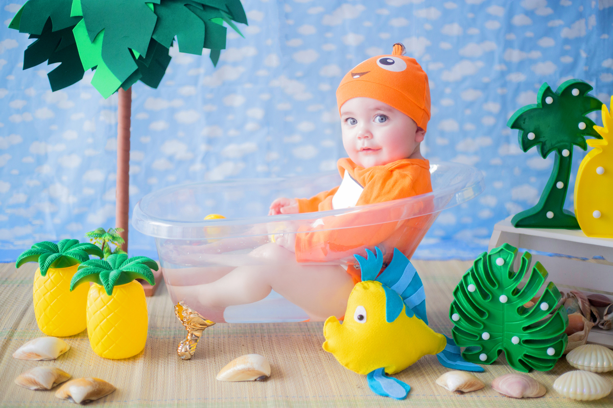 acompanhamento mensal de bebe caxias do sul figurino cenario tematico  personagem foto infantil serra gaucha fotografia familia mundo azul rosa ensaio fotografico crianca newborn baby menino menina smash the cake esmague o bolo banheira procurando nemo