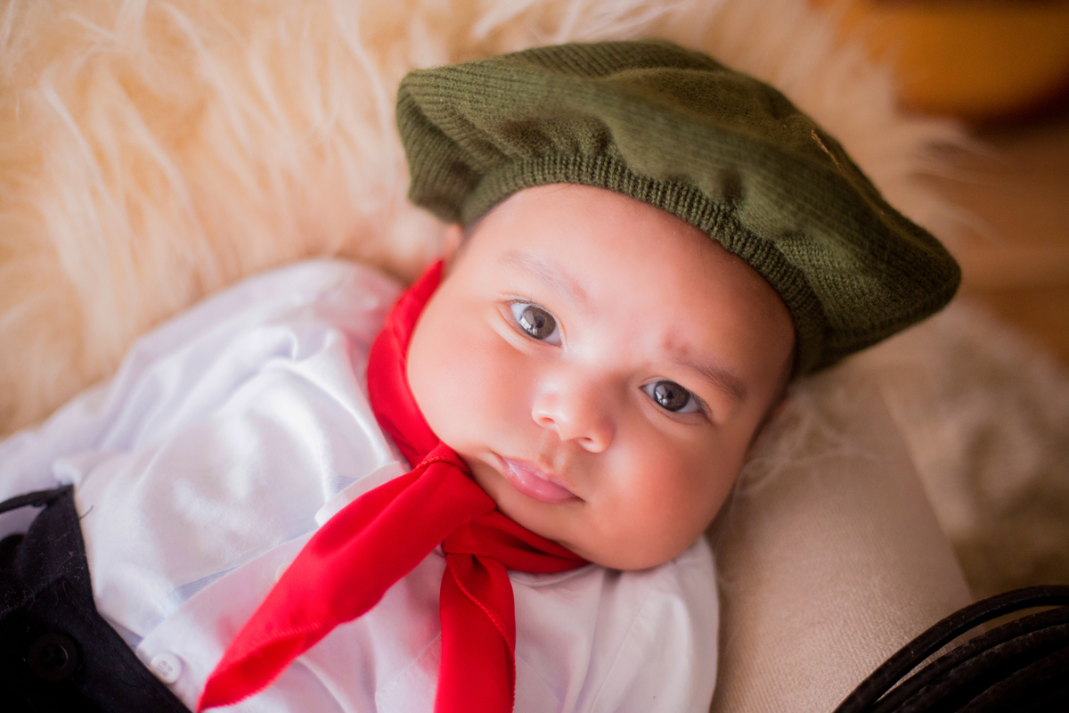 acompanhamento mensal de bebe caxias do sul figurino cenario tematico  personagem foto infantil serra gaucha fotografia familia mundo azul rosa ensaio fotografico crianca newborn baby menino menina smash the cake esmague o bolo banheira gaucho