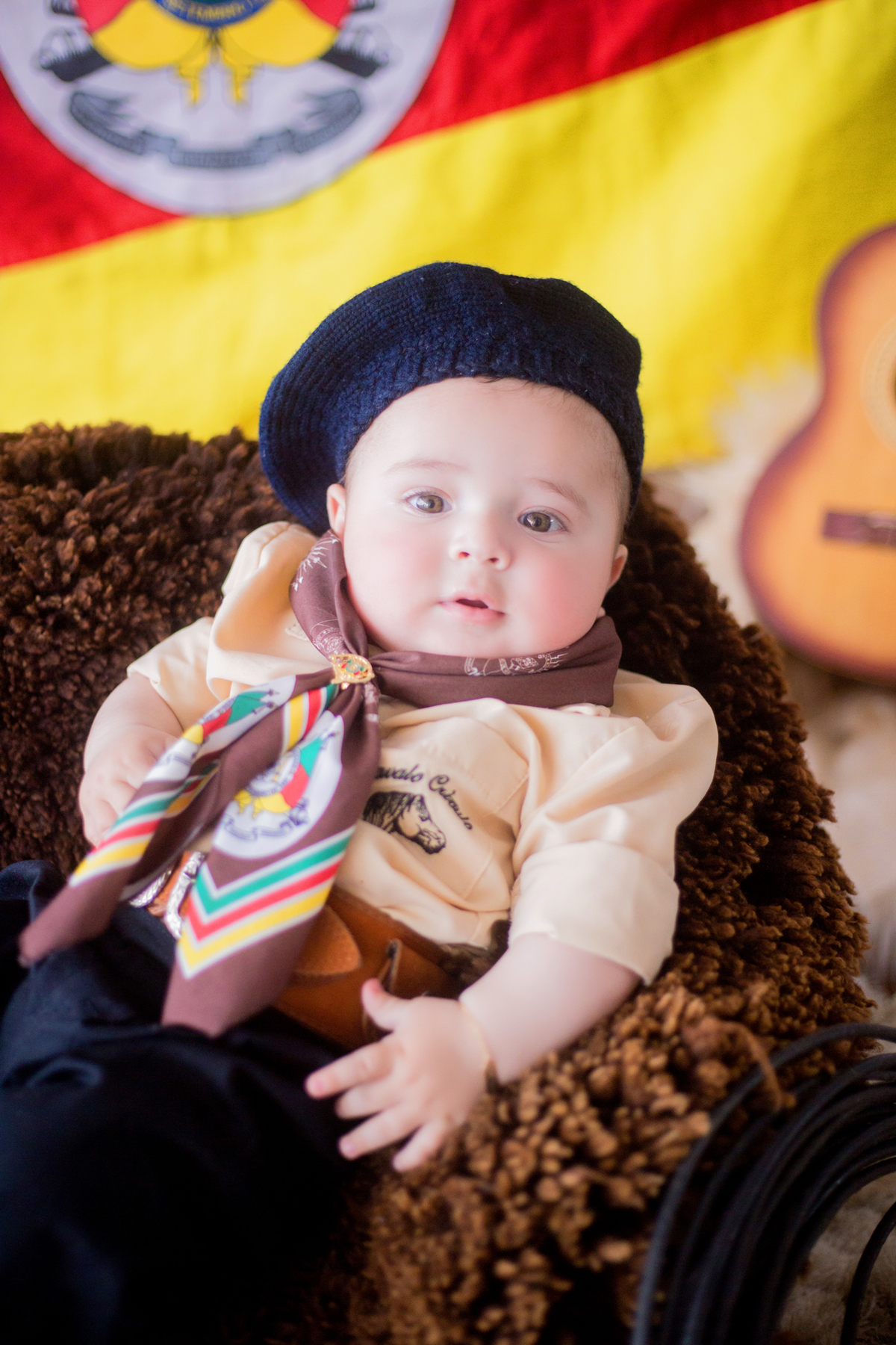 acompanhamento mensal de bebe caxias do sul figurino cenario tematico  personagem foto infantil serra gaucha fotografia familia mundo azul rosa ensaio fotografico crianca newborn baby menino menina smash the cake esmague o bolo banheira gaucho