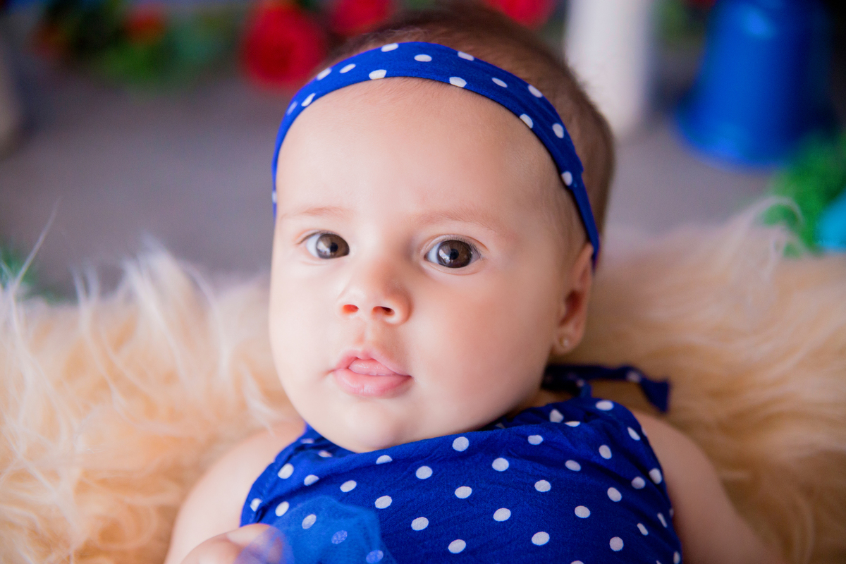 acompanhamento mensal de bebe caxias do sul figurino cenario tematico  personagem foto infantil serra gaucha fotografia familia mundo azul rosa ensaio fotografico crianca newborn baby menino menina smash the cake esmague o bolo banheira branca de neve