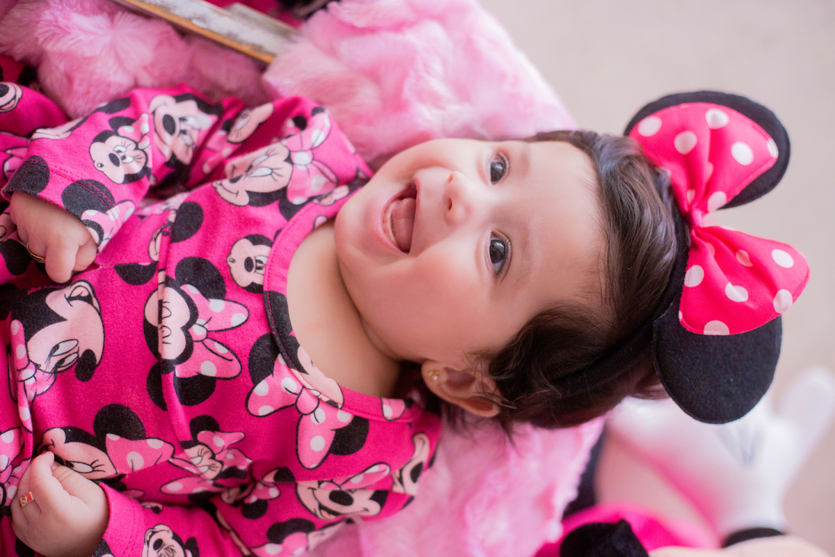 acompanhamento mensal de bebe caxias do sul figurino cenario tematico  personagem foto infantil serra gaucha fotografia familia mundo azul rosa ensaio fotografico crianca newborn baby menino menina smash the cake esmague o bolo banheira minnie rosa