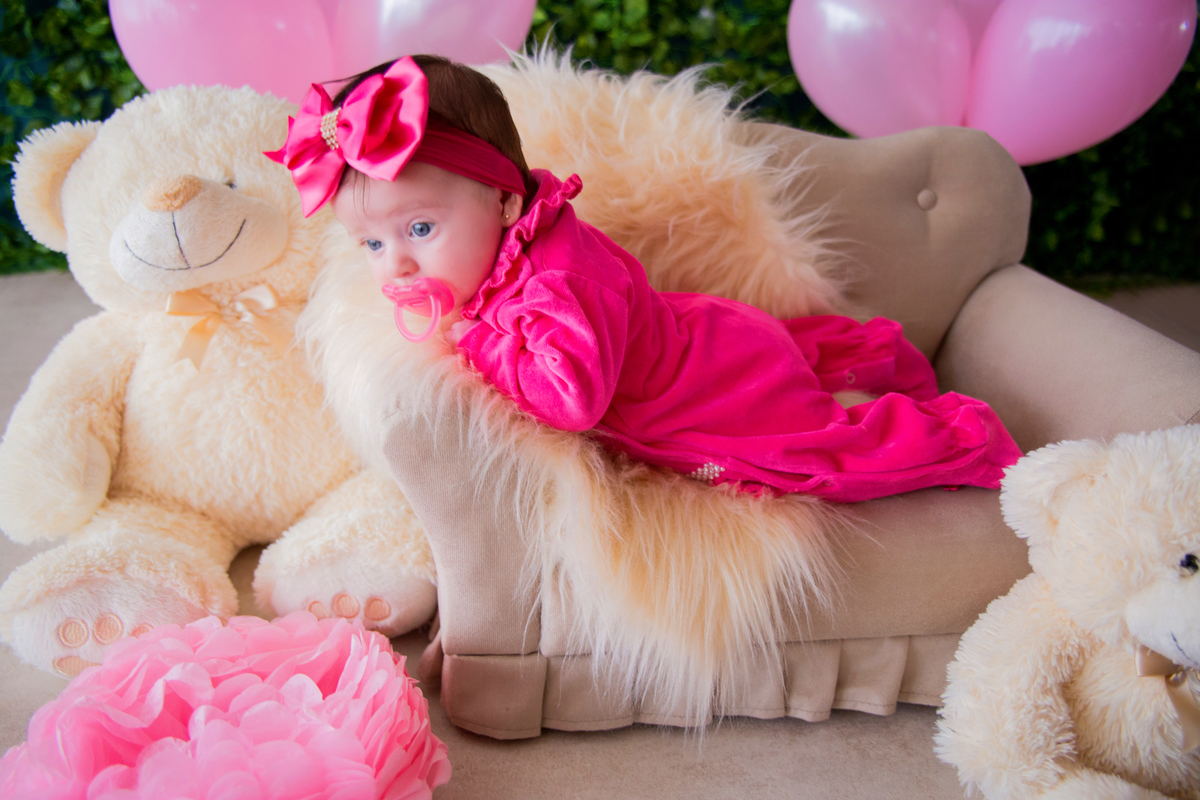acompanhamento mensal de bebe caxias do sul figurino cenario tematico  personagem foto infantil serra gaucha fotografia familia mundo azul rosa ensaio fotografico crianca newborn baby menino menina smash the cake esmague o bolo banheira urso