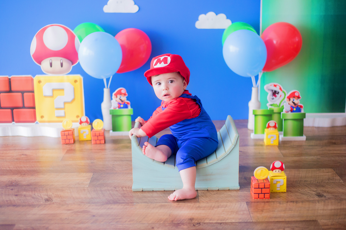 acompanhamento mensal de bebe caxias do sul figurino cenario tematico  personagem foto infantil serra gaucha fotografia familia mundo azul rosa ensaio fotografico crianca newborn baby menino menina smash the cake esmague o bolo banheira urso