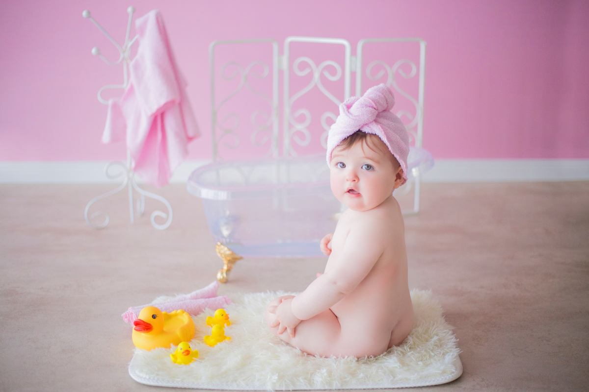 acompanhamento mensal de bebe caxias do sul figurino cenario tematico  personagem foto infantil serra gaucha fotografia familia mundo azul rosa ensaio fotografico crianca newborn baby menino menina smash the cake esmague o bolo banheira urso