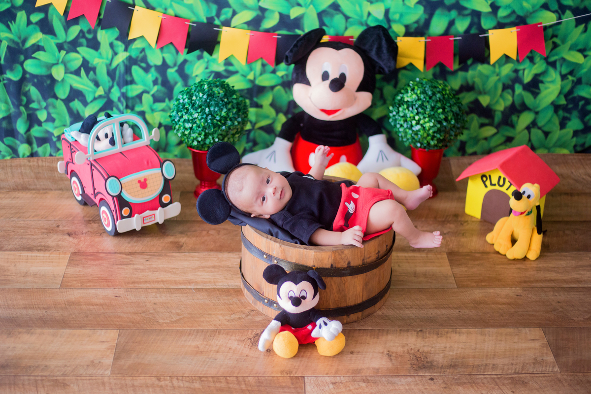 acompanhamento mensal de bebe caxias do sul figurino cenario tematico  personagem foto infantil serra gaucha fotografia familia mundo azul rosa ensaio fotografico crianca newborn baby menino menina smash the cake esmague o bolo banheira ursoacompanhamento