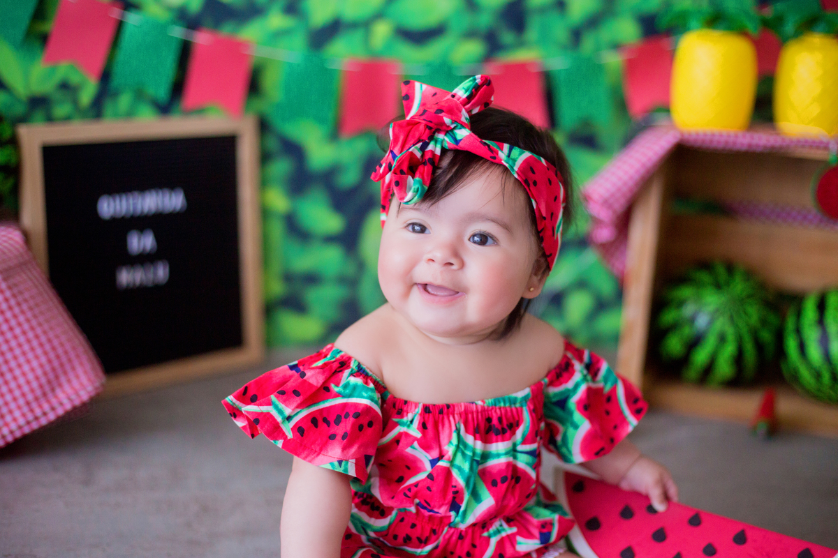 acompanhamento mensal de bebe caxias do sul figurino cenario tematico  personagem foto infantil serra gaucha fotografia familia mundo azul rosa ensaio fotografico crianca newborn baby menino menina smash the cake esmague o bolo banheira urso circo