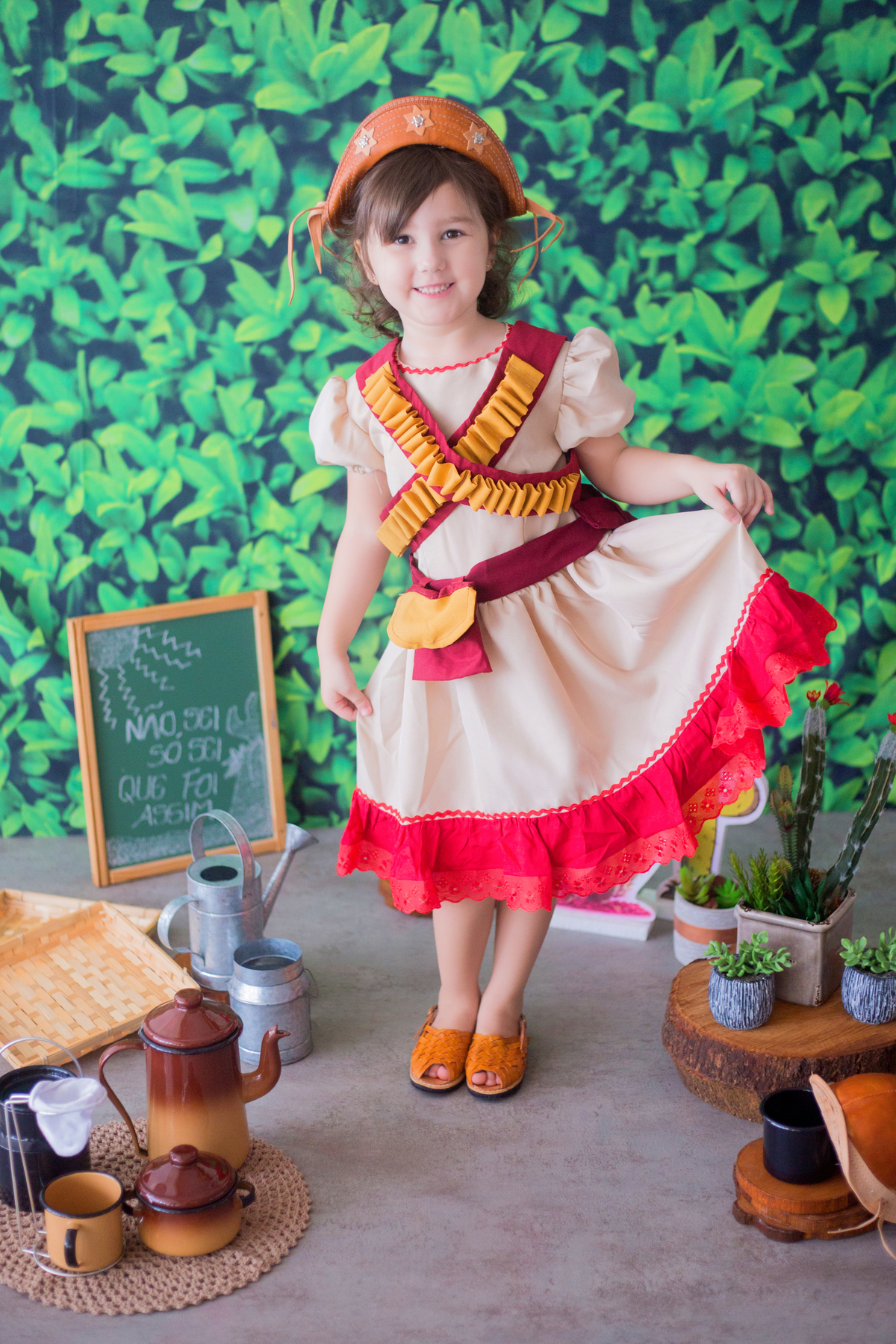 acompanhamento mensal de bebe caxias do sul figurino cenario tematico  personagem foto infantil serra gaucha fotografia familia mundo azul rosa ensaio fotografico crianca newborn baby menino menina smash the cake esmague o bolo banheira urso circo