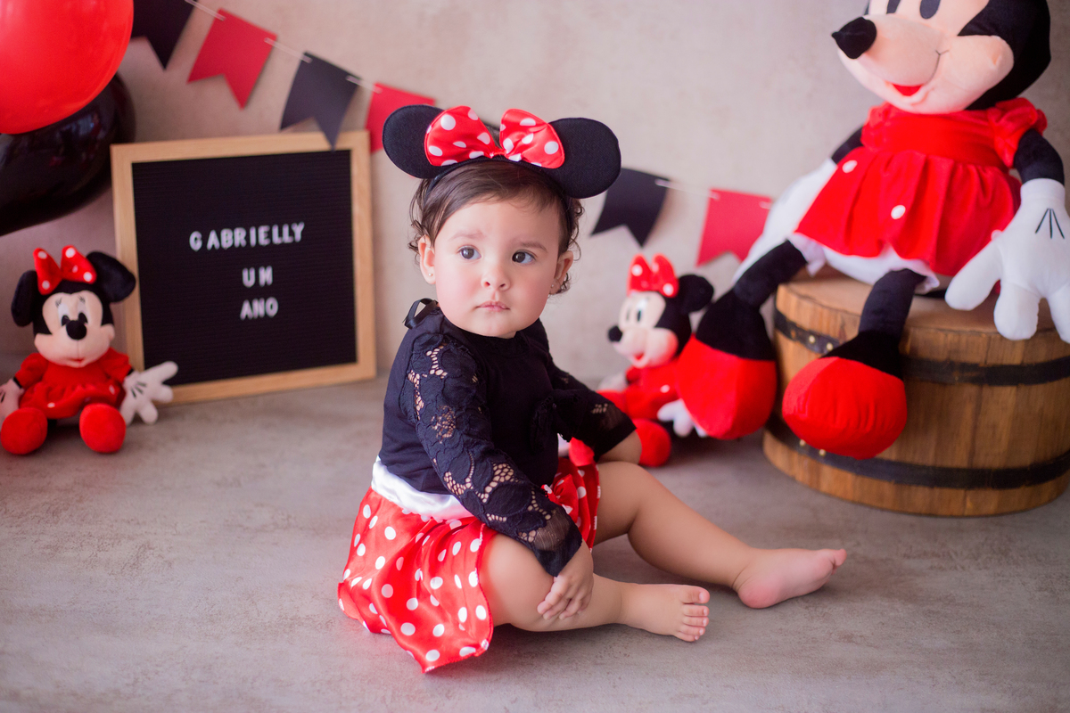 acompanhamento mensal de bebe caxias do sul figurino cenario tematico  personagem foto infantil serra gaucha fotografia familia mundo azul rosa ensaio fotografico crianca newborn baby menino menina smash the cake esmague o bolo banheira urso circo