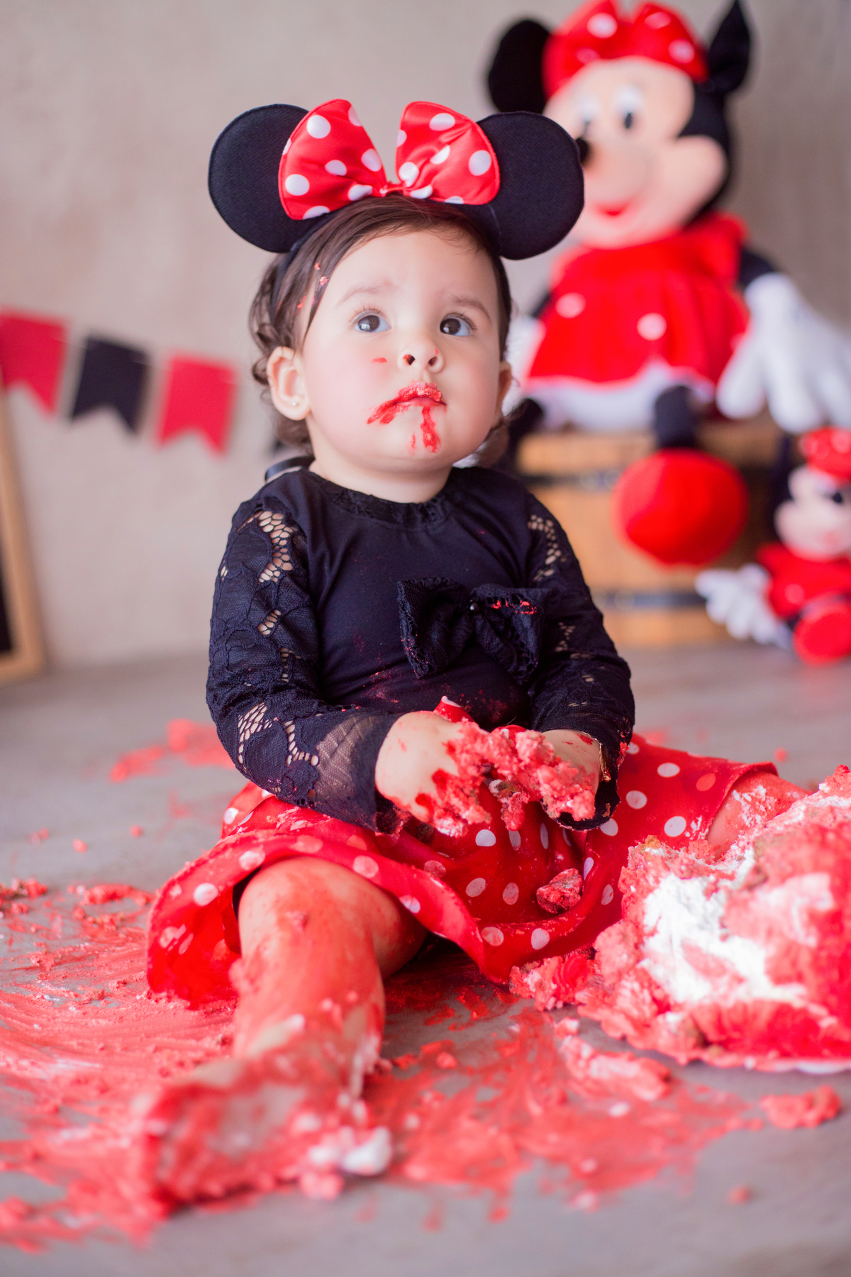 acompanhamento mensal de bebe caxias do sul figurino cenario tematico  personagem foto infantil serra gaucha fotografia familia mundo azul rosa ensaio fotografico crianca newborn baby menino menina smash the cake esmague o bolo banheira urso circo