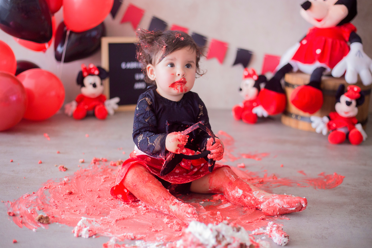 acompanhamento mensal de bebe caxias do sul figurino cenario tematico  personagem foto infantil serra gaucha fotografia familia mundo azul rosa ensaio fotografico crianca newborn baby menino menina smash the cake esmague o bolo banheira urso circo