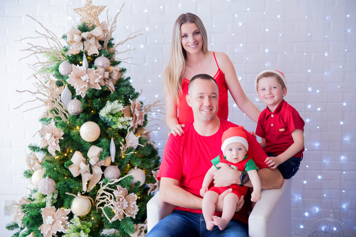 acompanhamento mensal de bebe caxias do sul figurino cenario tematico  personagem foto infantil serra gaucha fotografia familia mundo azul rosa ensaio fotografico crianca newborn baby menino menina smash the cake esmague o bolo banheira urso circo