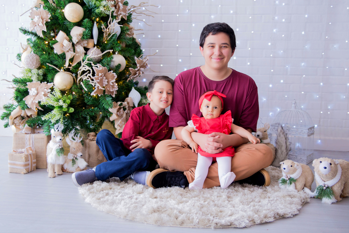 acompanhamento mensal de bebe caxias do sul figurino cenario tematico  personagem foto infantil serra gaucha fotografia familia mundo azul rosa ensaio fotografico crianca newborn baby menino menina smash the cake esmague o bolo banheira urso circo