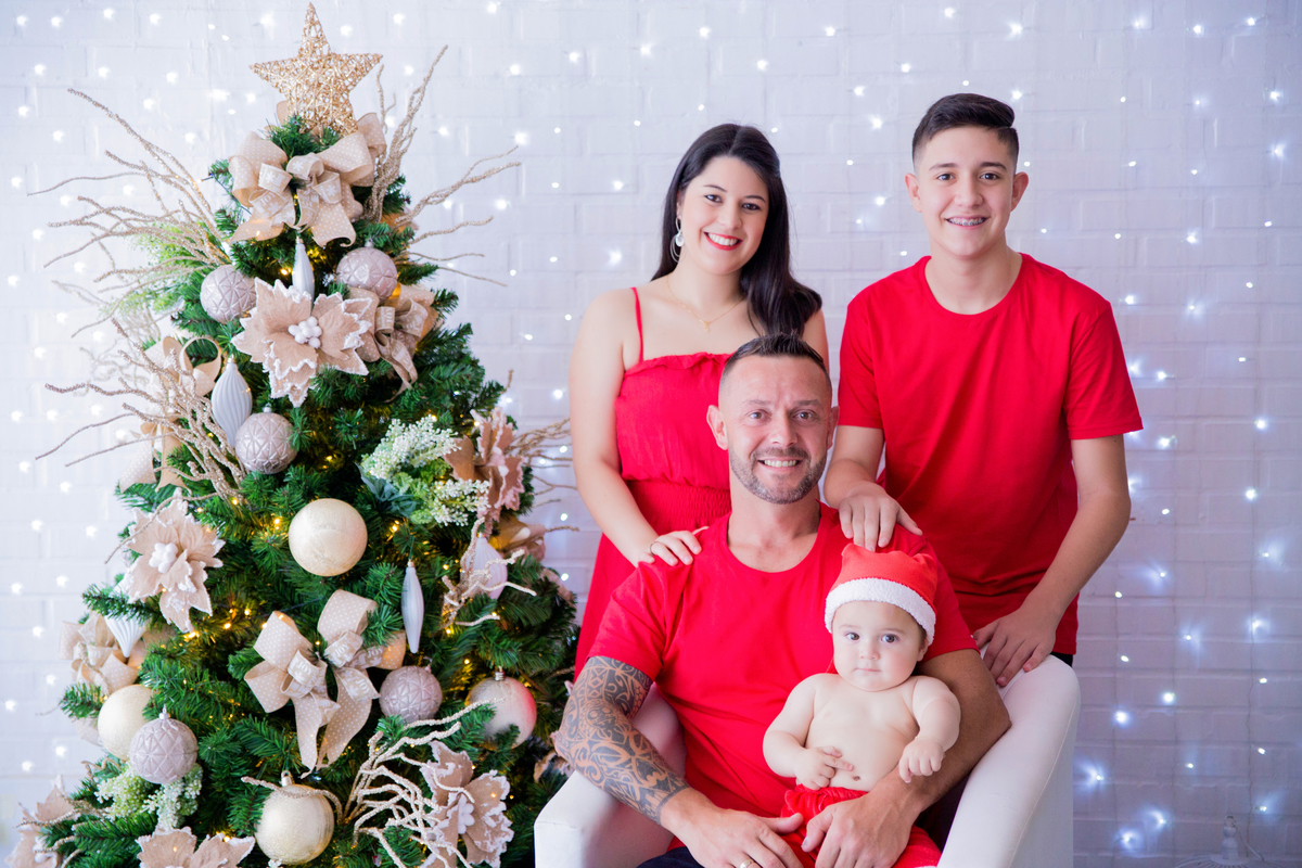 acompanhamento mensal de bebe caxias do sul figurino cenario tematico  personagem foto infantil serra gaucha fotografia familia mundo azul rosa ensaio fotografico crianca newborn baby menino menina smash the cake esmague o bolo banheira urso circo