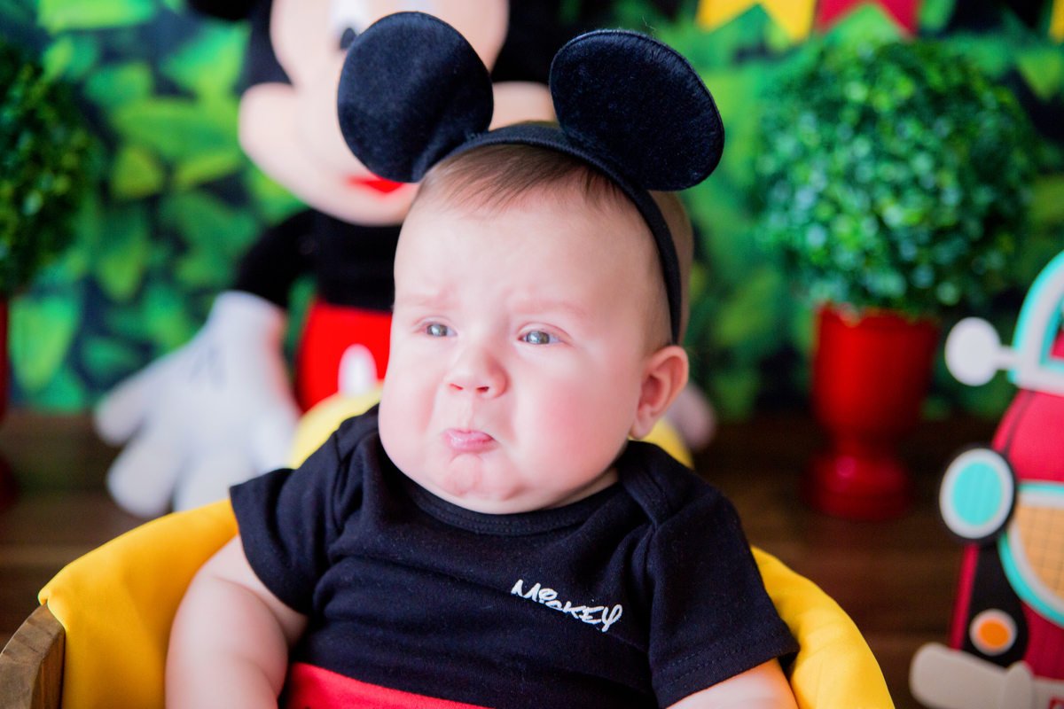 acompanhamento mensal de bebe caxias do sul figurino cenario tematico  personagem foto infantil serra gaucha fotografia familia mundo azul rosa ensaio fotografico crianca newborn baby menino menina smash the cake esmague o bolo banheira urso circo