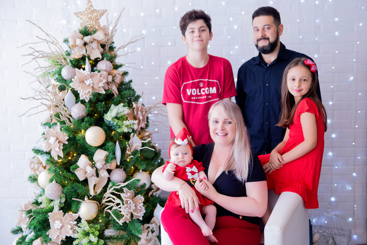 acompanhamento mensal de bebe caxias do sul figurino cenario tematico  personagem foto infantil serra gaucha fotografia familia mundo azul rosa ensaio fotografico crianca newborn baby menino menina smash the cake esmague o bolo banheira urso circo