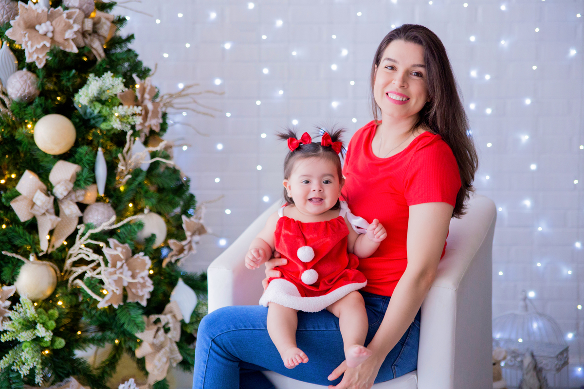 acompanhamento mensal de bebe caxias do sul figurino cenario tematico  personagem foto infantil serra gaucha fotografia familia mundo azul rosa ensaio fotografico crianca newborn baby menino menina smash the cake esmague o bolo banheira urso circo