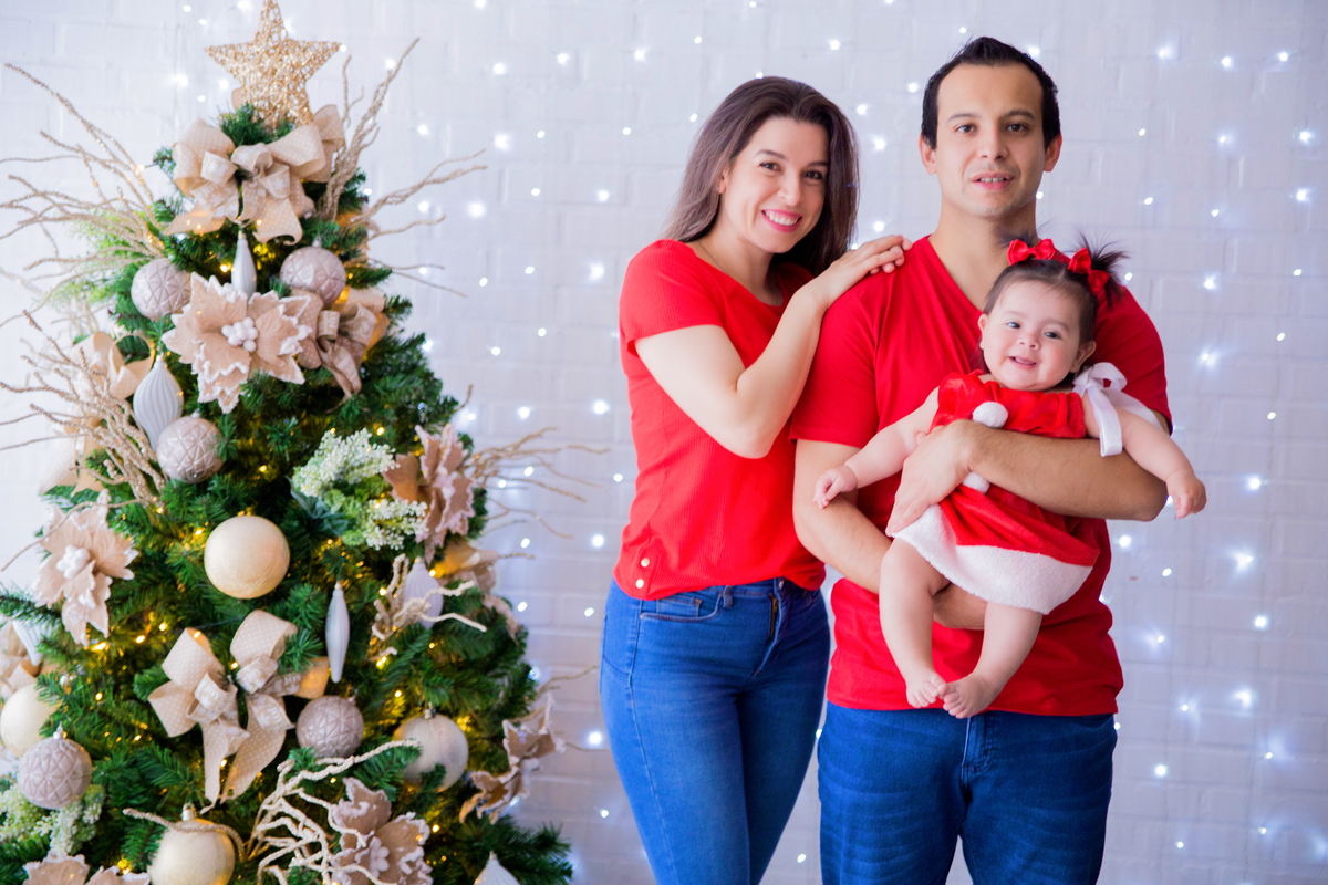 acompanhamento mensal de bebe caxias do sul figurino cenario tematico  personagem foto infantil serra gaucha fotografia familia mundo azul rosa ensaio fotografico crianca newborn baby menino menina smash the cake esmague o bolo banheira urso circo
