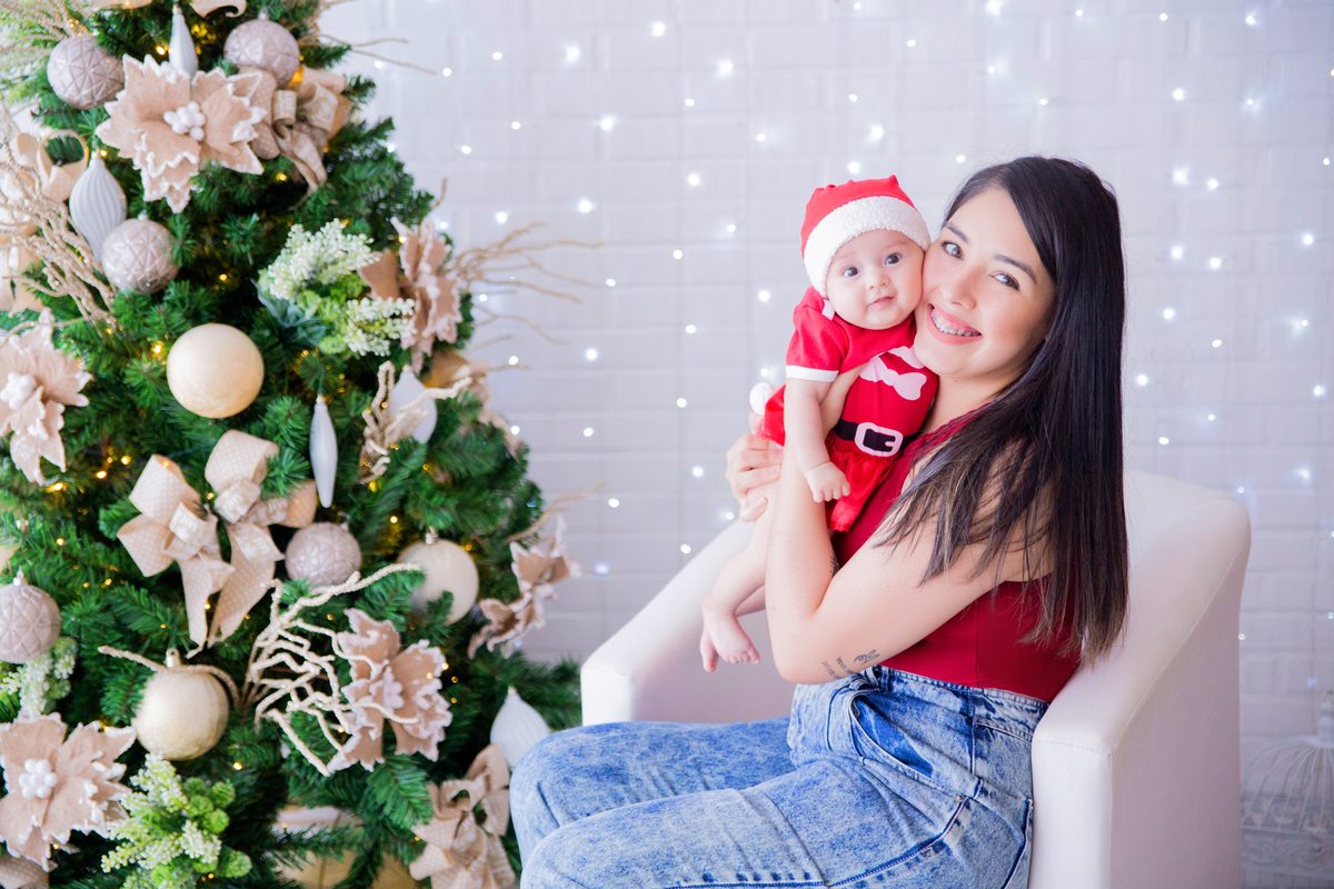 acompanhamento mensal de bebe caxias do sul figurino cenario tematico  personagem foto infantil serra gaucha fotografia familia mundo azul rosa ensaio fotografico crianca newborn baby menino menina smash the cake esmague o bolo banheira urso circo